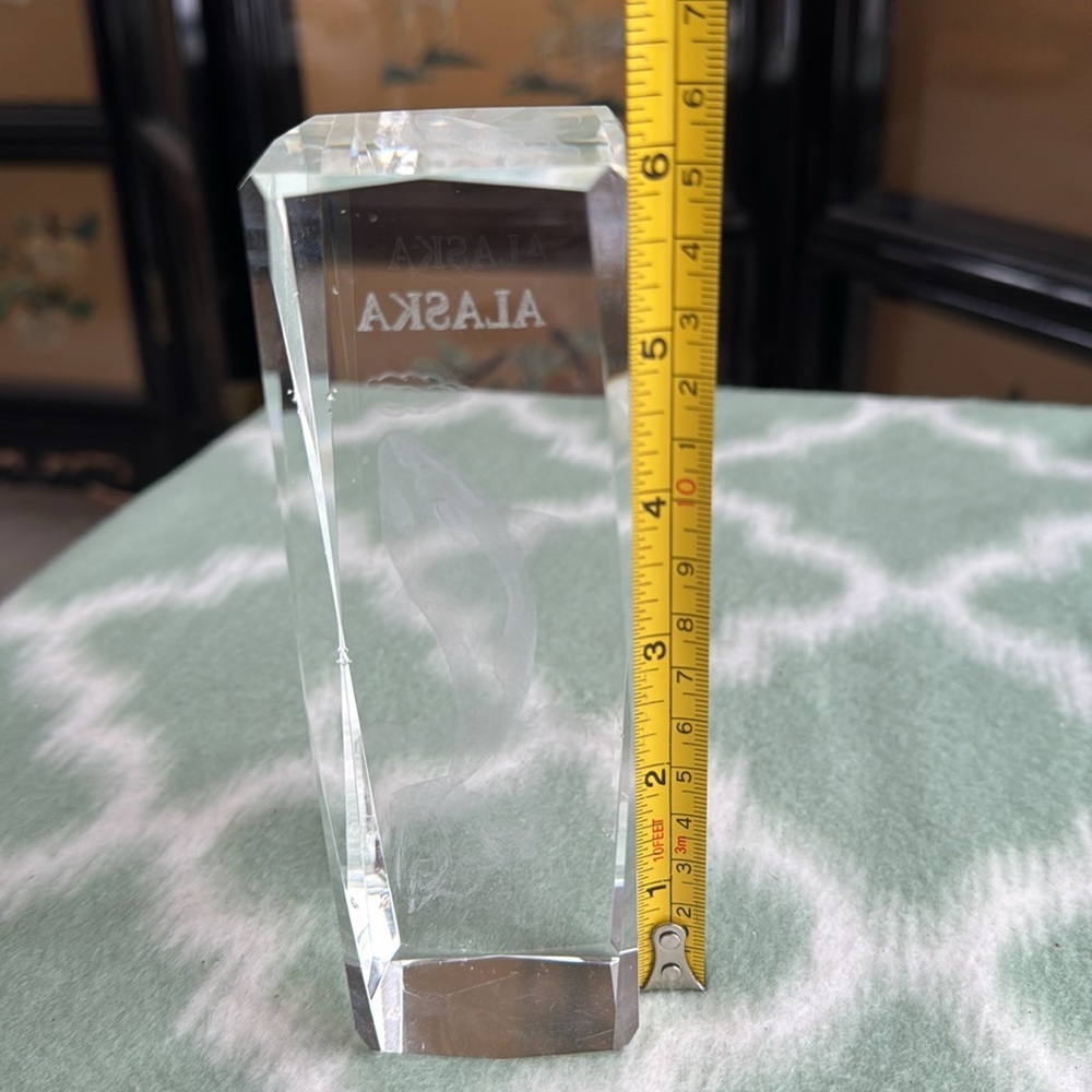 Alaska Glass Orca whale Figurine - Picture 5 of 6